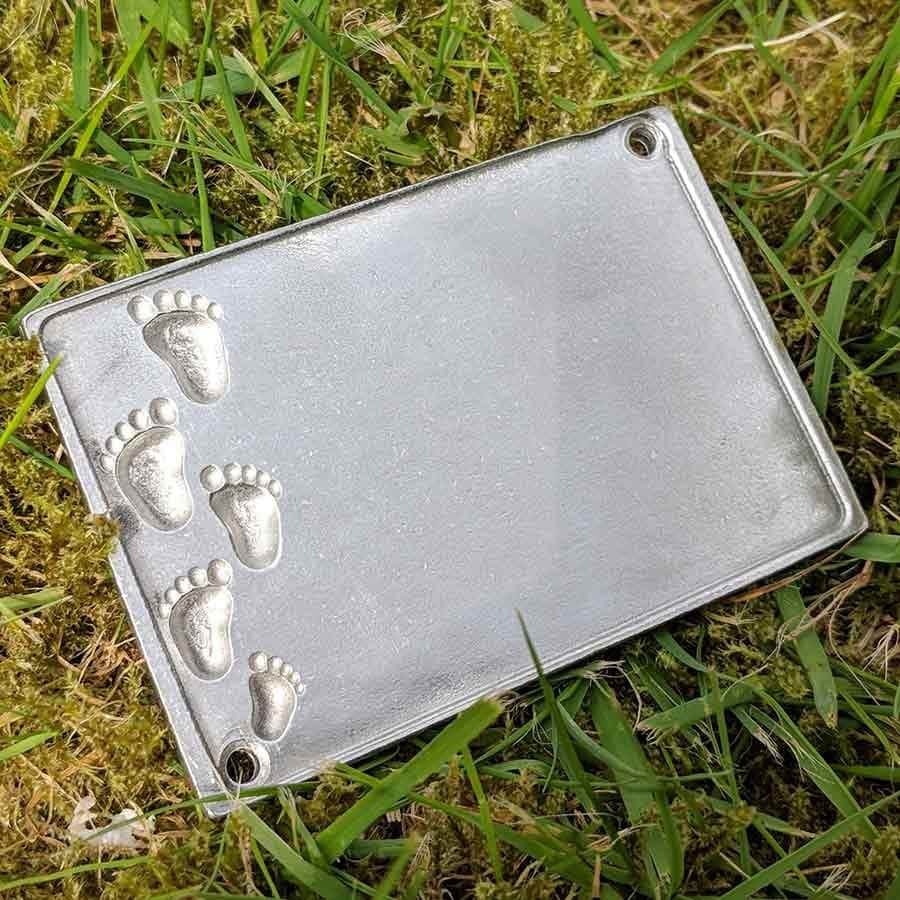 Engraved Baby Plaque and Plinth Plaque - No Engraved Message - Plaque and Plinth - Tree2mydoor