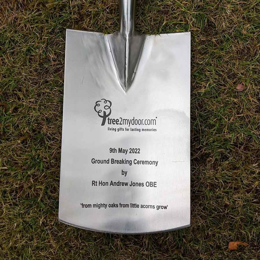 Groundbreaking Spade 1 colour / Plastic YD handle - Spade Gift - Tree2mydoor